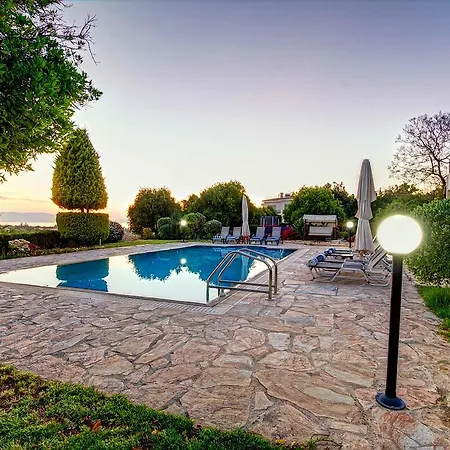 Holiday home Niki